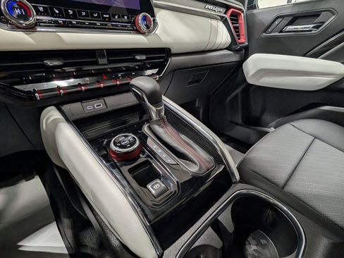 Used 2026 GMC Canyon AT4X image 28