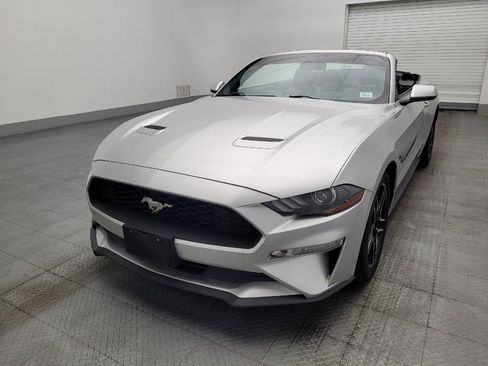 Used 2018 Ford Mustang Premium RWD image 15