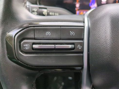 Used 2023 Chevrolet Colorado LT w/ LT Convenience Package III image 23