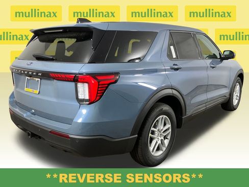 New 2026 Ford Explorer Active image 4