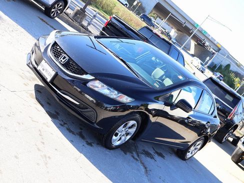 Used 2015 Honda Civic LX image 3