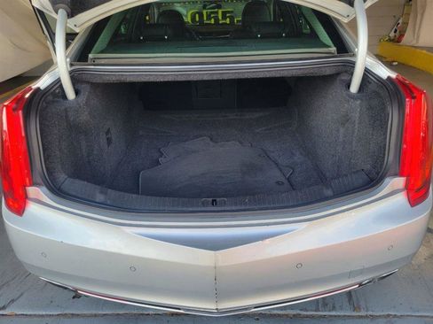 Used 2014 Cadillac XTS Luxury image 28