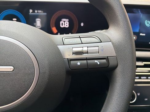 New 2026 Hyundai Tucson SEL FWD image 18