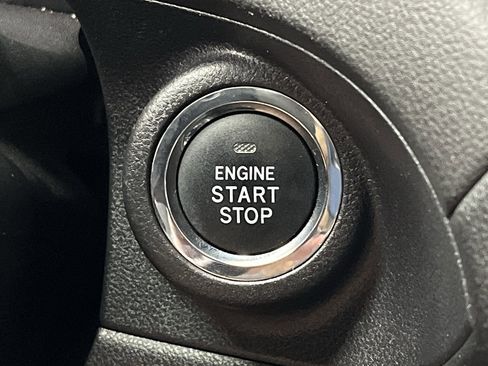 Used 2023 Subaru Ascent Touring image 22