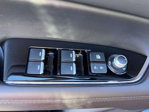 Used 2023 MAZDA CX-5 Signature image 16