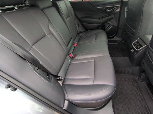 Used 2023 Subaru Outback Limited image 21