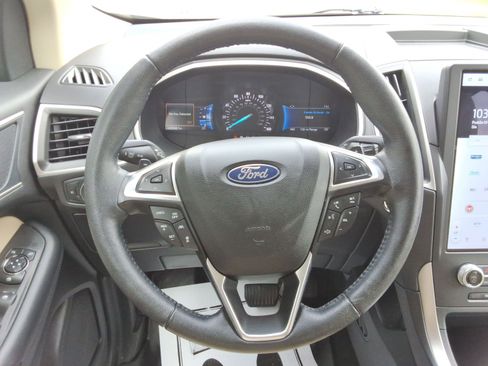 Used 2021 Ford Edge SEL w/ Convenience Package AWD/4WD image 11