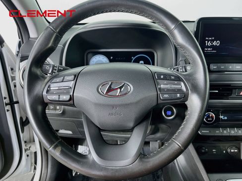Used 2022 Hyundai Kona Limited w/ Cargo Package FWD image 14