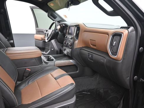 Used 2023 Chevrolet Silverado 3500 High Country image 26