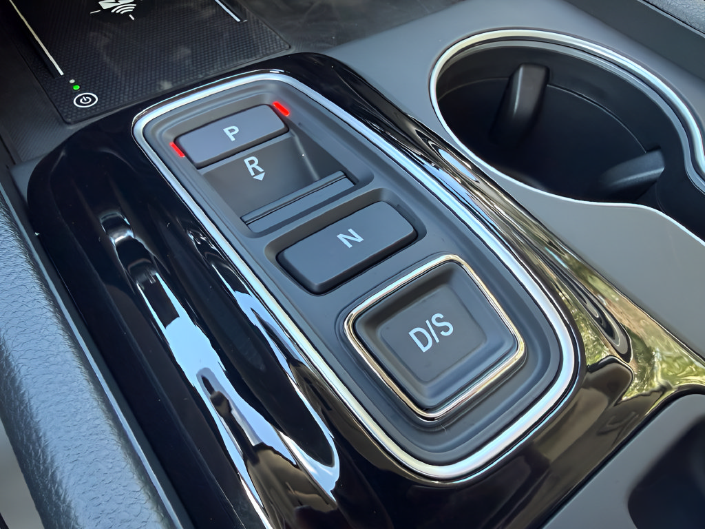 New 2026 Honda Pilot Touring image 30