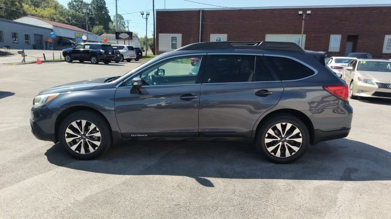Used 2016 Subaru Outback 2.5i Limited w/ Popular Package #4 AWD/4WD image 2