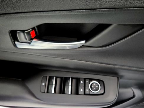 Used 2024 Toyota Prius Prime image 35