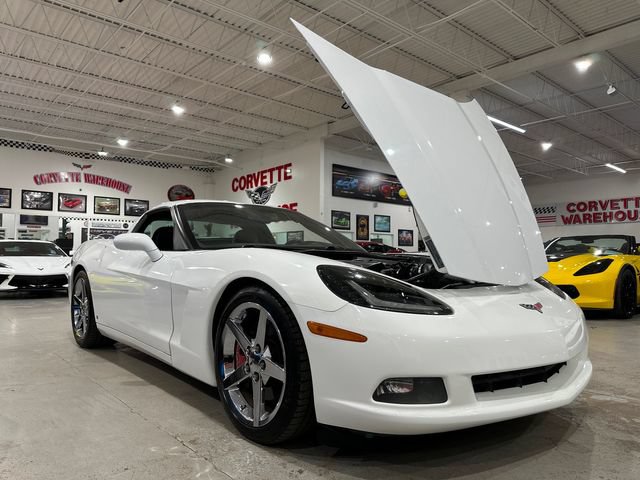 Used 2007 Chevrolet Corvette Coupe w/ Preferred Equipment Group RWD image 26