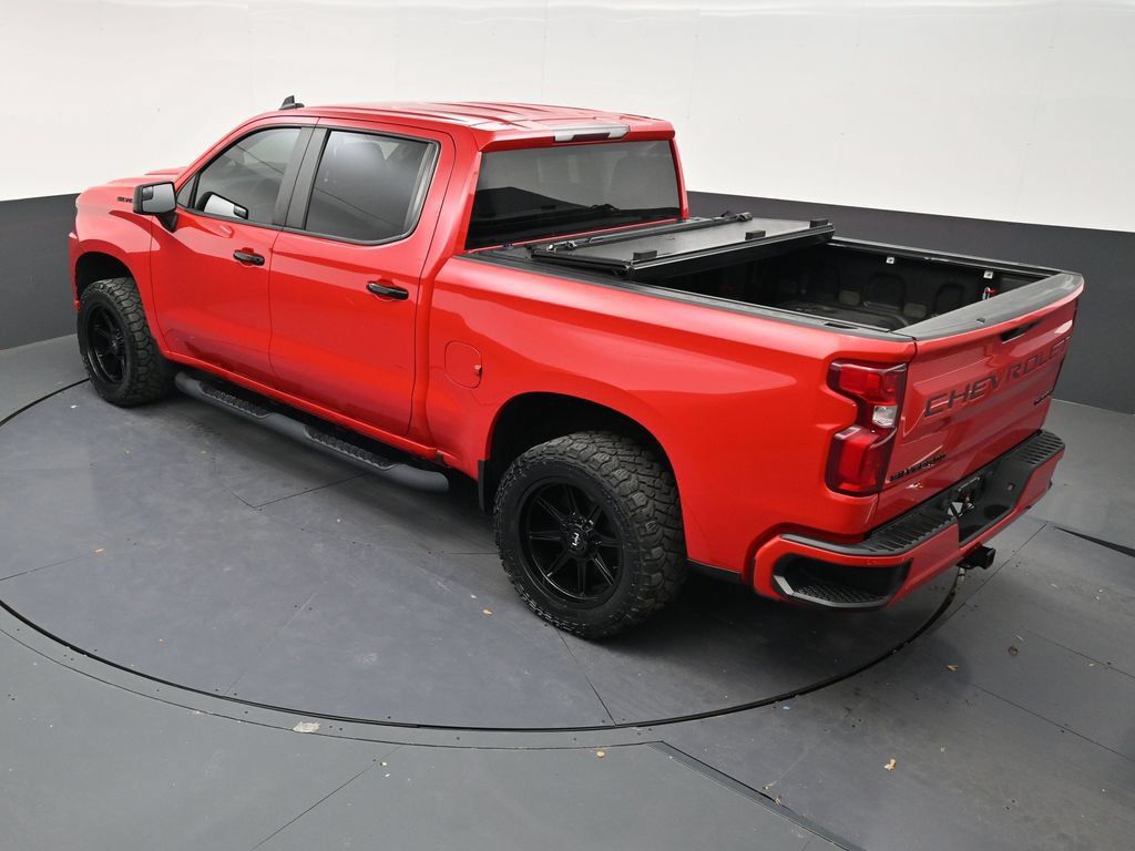 Used 2021 Chevrolet Silverado 1500 Custom w/ LPO, Blackout Package RWD image 14