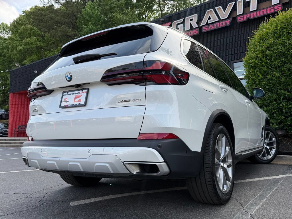 Used 2025 BMW X5 xDrive40i AWD/4WD image 13