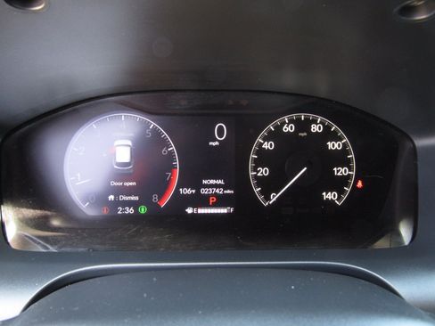 Certified 2024 Honda HR-V EX-L image 27