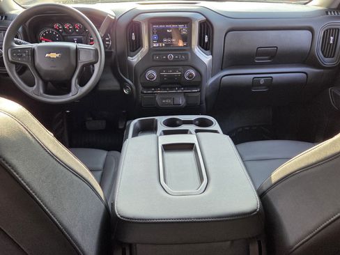Used 2025 Chevrolet Silverado 1500 W/T w/ WT Value Package RWD image 17