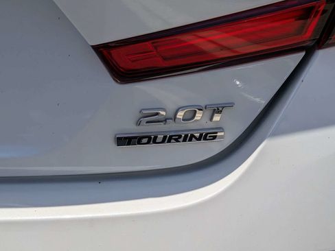 Used 2019 Honda Accord Touring image 13
