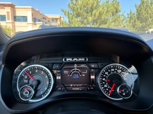 Used 2020 RAM 1500 Sport w/ Leather & Sound Group AWD/4WD image 32