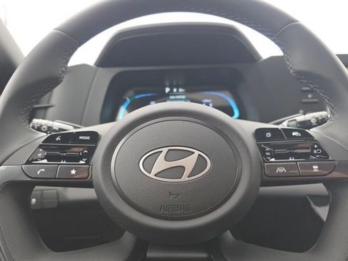 New 2026 Hyundai Elantra SEL Sport Premium FWD image 25
