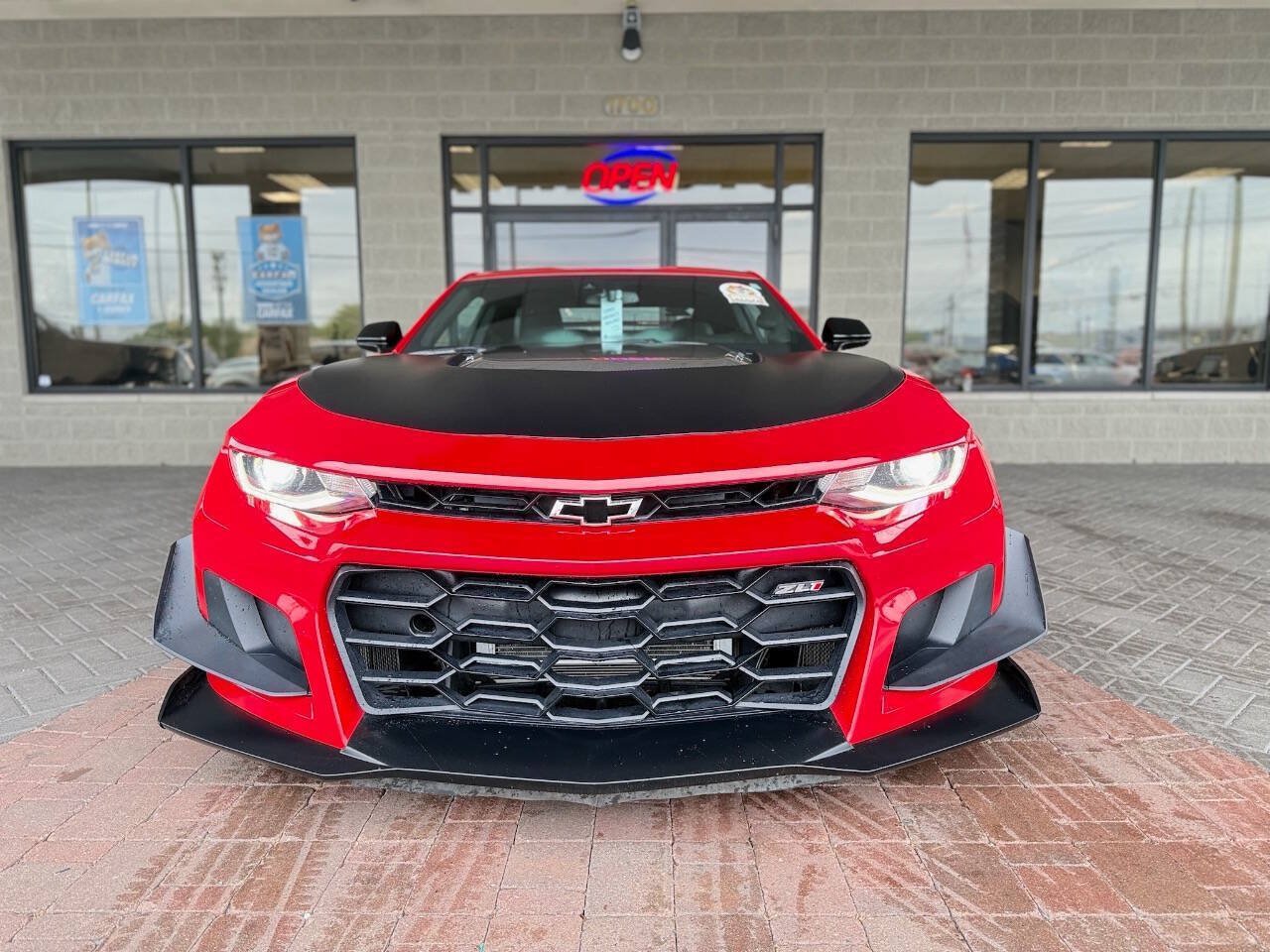 Used 2020 Chevrolet Camaro ZL1 RWD image 21