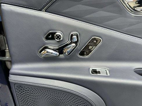 Used 2023 Bentley Flying Spur W12 AWD/4WD image 53