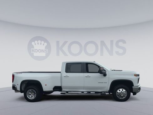 New 2026 Chevrolet Silverado 3500 LT AWD/4WD image 8