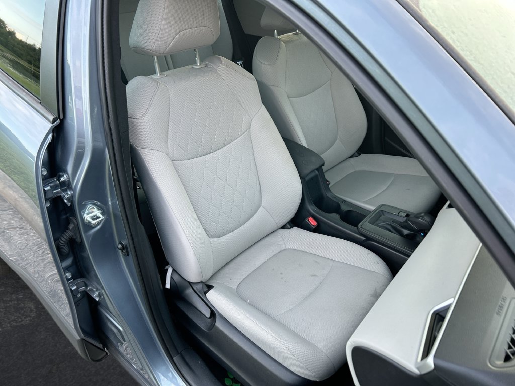 Used 2026 Toyota Corolla Cross L FWD image 29