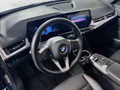 Used 2025 BMW X1 xDrive28i AWD/4WD image 13