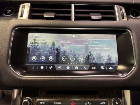 Used 2017 Land Rover Range Rover Sport HSE AWD/4WD image 17