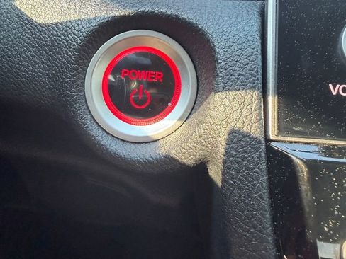 Used 2019 Honda Insight EX image 11