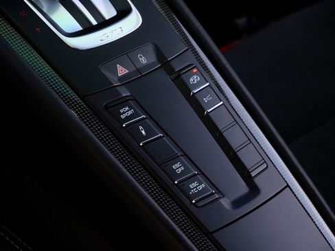 Used 2015 Porsche 911 GT3 image 15