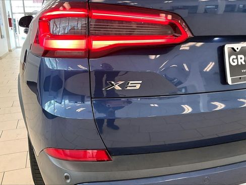 Used 2019 BMW X5 xDrive40i w/ Luxury Seating Package AWD/4WD image 30