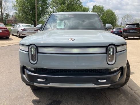 Used 2022 Rivian R1T Adventure AWD/4WD image 8