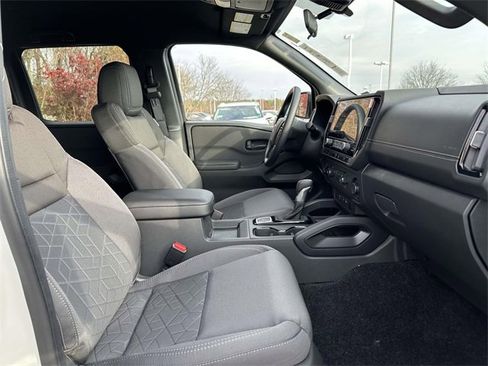 New 2026 Nissan Frontier SV w/ Tow Package image 10