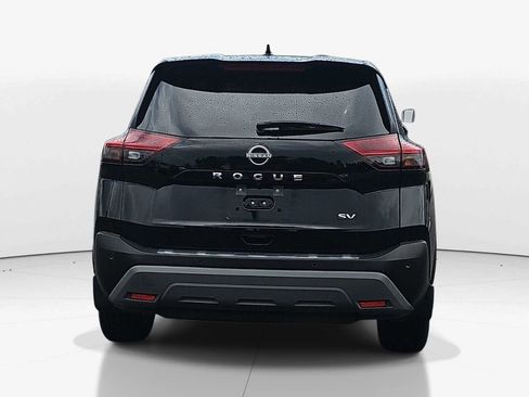 Used 2023 Nissan Rogue SV FWD image 7