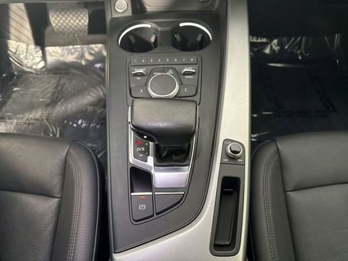 Used 2017 Audi A4 2.0T Premium image 17