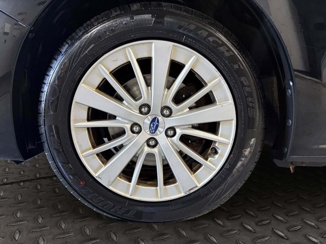 Used 2017 Subaru Impreza 2.0i Premium AWD/4WD image 23