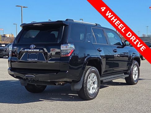 Used 2019 Toyota 4Runner SR5 image 5