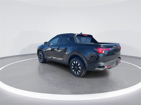 Certified 2025 Hyundai Santa Cruz SEL image 6