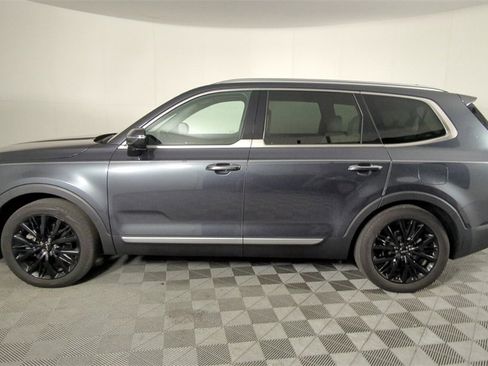 Used 2022 Kia Telluride SX w/ Towing Package image 8