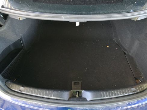 Used 2018 Mercedes-Benz C 300 C 300 image 21