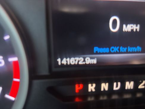 Used 2019 Ford F250 XLT w/ XLT Premium Package image 27