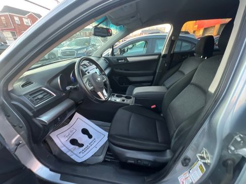 Used 2015 Subaru Outback 2.5i Premium image 9
