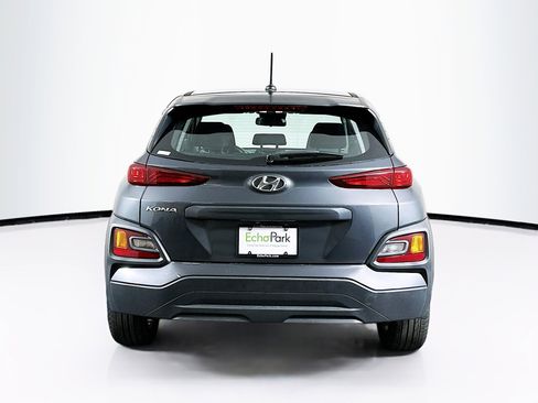 Used 2020 Hyundai Kona SE w/ Cargo Package FWD image 7