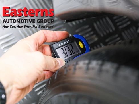 Used 2016 Toyota Camry XLE image 27