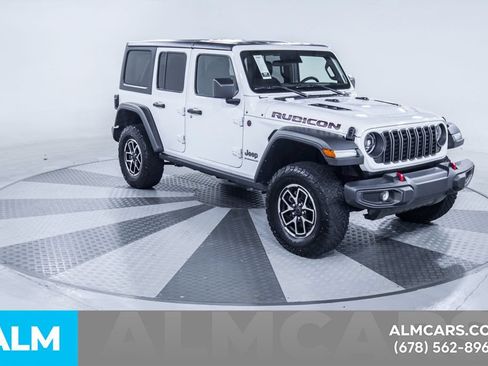 Used 2025 Jeep Wrangler Unlimited Rubicon AWD/4WD image 13