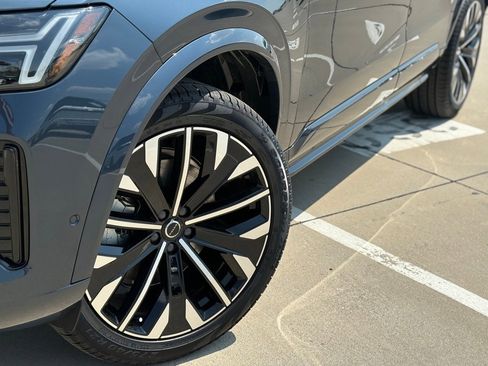 New 2026 Volvo XC90 B6 Ultra w/ Protection Package Premier image 8