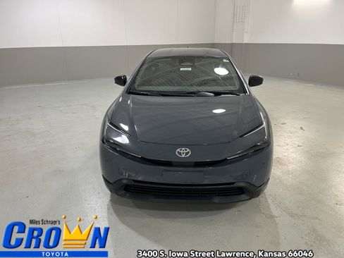 New 2026 Toyota Prius LE image 3