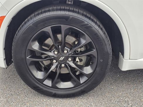 Used 2021 Dodge Durango SXT image 9